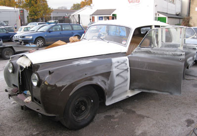 Vintage Rolls Royce - Olivia